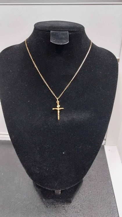 9K GOLD CABLE CHAIN CROSS NECKLACE, 18