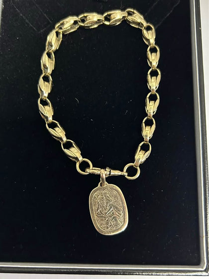 9ct yellow gold bracelet with pendent 22.5G approx. 9.5