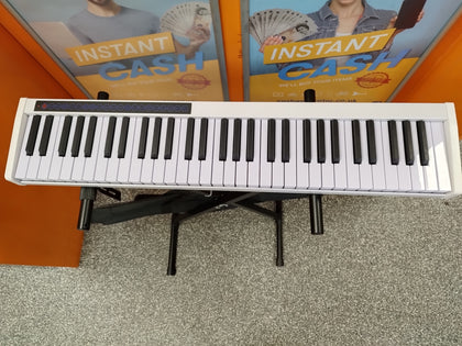 Vangoa keyboard 61 Key White Portable Keyboard [Collection only][Boston]