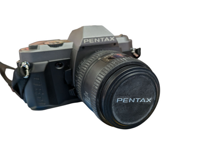 PENTAX P30T 35mm FILM CAMERA WITH 35-80mm LENS