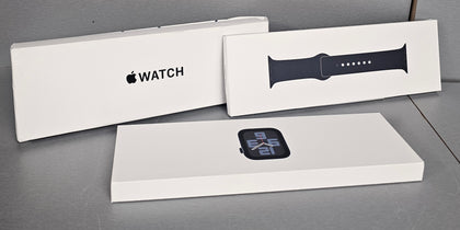 APPLE Watch SE (Gen 2) Cellular - 40 mm Midnight Aluminium Case with Midnight Sport Band, M/L