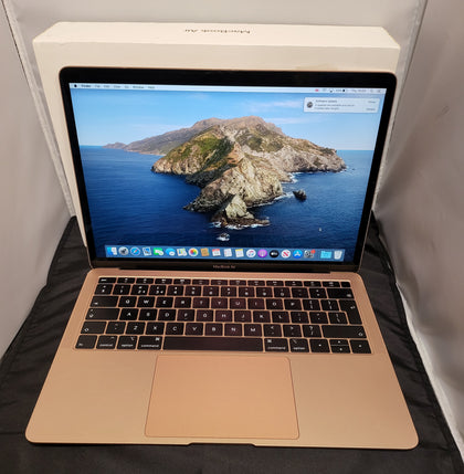 Apple MacBook Air with Retina Display 13.3