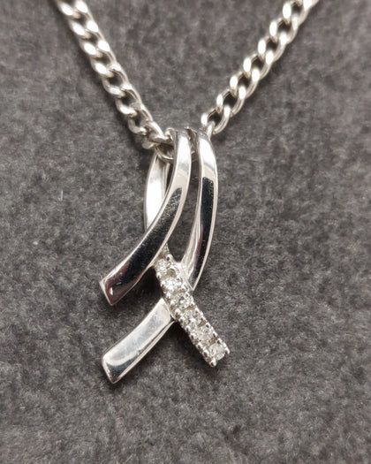 9ct White Gold & Diamond Double Ribbon Pendant Necklace - 20