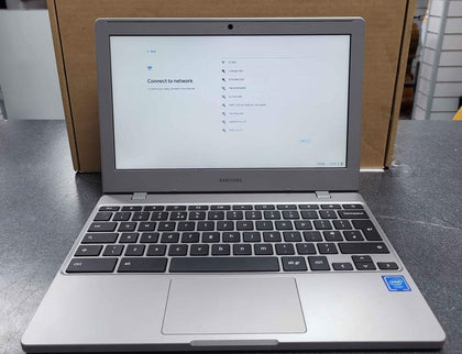 Samsung Xe310 Chrome book - N4000 - 4GB Ram - 32GB SSD - ChromeOs. Boxed