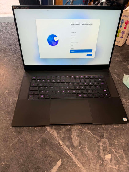 Razer Blade 15 Advanced 144Hz i7-8750H GTX1060 16GB RAM 500GB NVMe Gaming Laptop