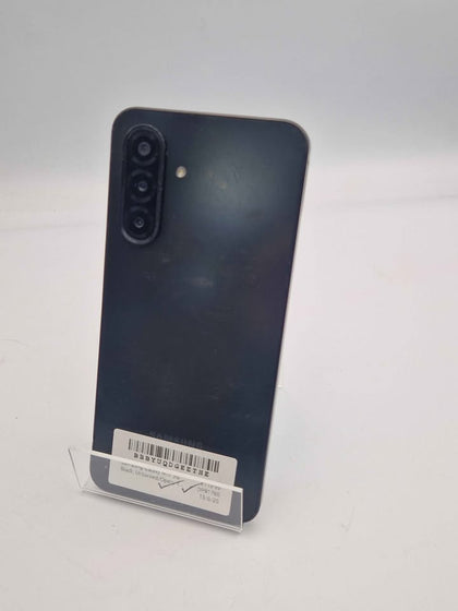 Samsung Galaxy A17 Mobile Phone - 128GB - Black - Open Unlocked - Unboxed *SCRATCHED*