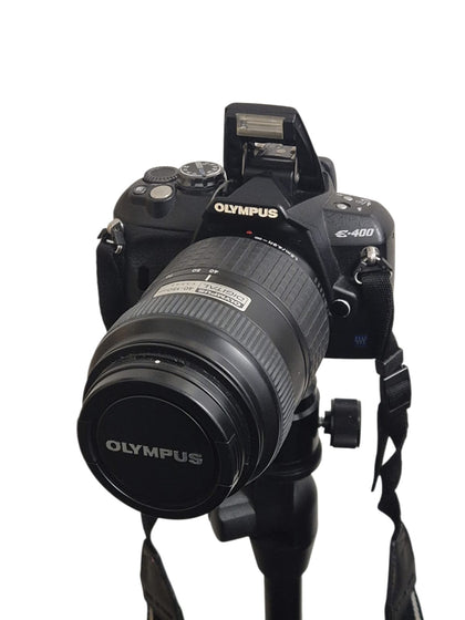 Olympus Evolt E-400 Camera + 17.5-45 + 40-150mm Zoom WITH BENBO MK1 TRIPOD - 2 YEAR WARRANTY