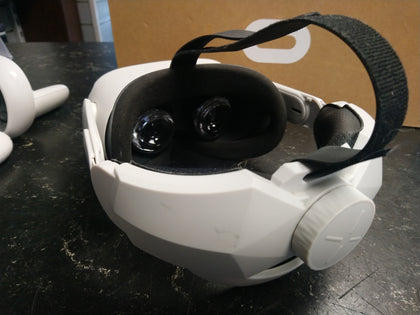 Meta Quest 2 - All-in-One VR Headset