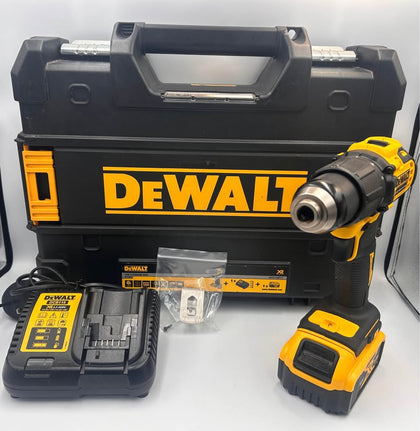 DEWALT DCD996P2-GB 18V 1x5.0Ah Li-ION XR BRUSHLESS CORDLESS COMBI DRILL, WITH CASE