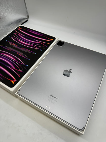 iPad Pro 12.9” 6th Gen 128GB Wi-Fi/Cell.