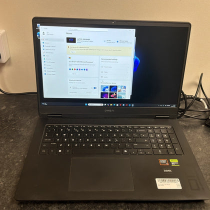 HP OMEN 17