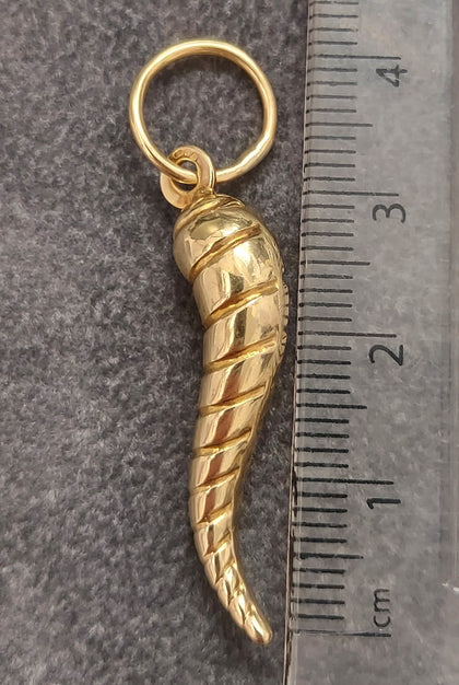 9ct Uno A Erre 375 Yellow Gold Vintage c.1986 Cornucopia Horn of Life Pendant