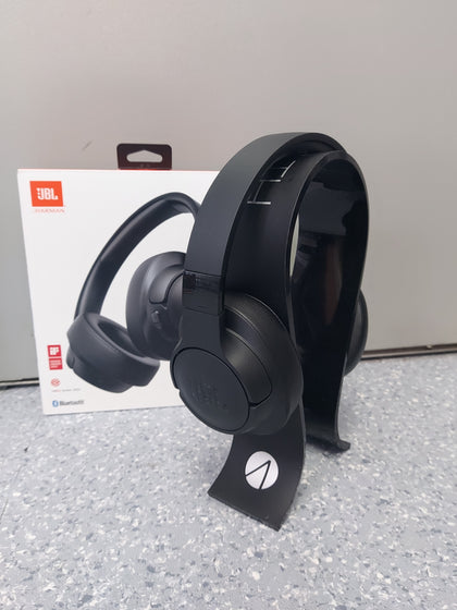 JBL Tune 720BT - Wireless Over-Ear Headphones - Black - Boxed In Excellent Condition.
