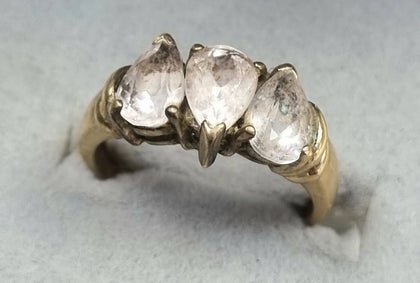 9ct Yellow Gold Ring with CZ Stones Size N