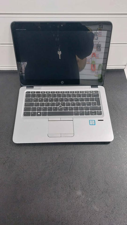 HP 840-G3 i5-6300u 8GB RAM 256GB ssd 14