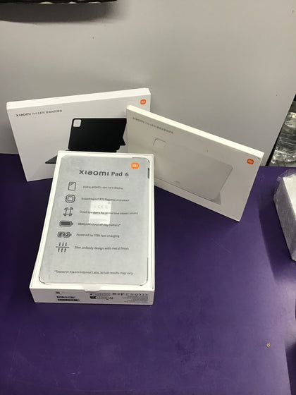 **BIXED ++ NEARLY NEW** Xiaomi Pad 6 - 8GB + 256GB - Grey ++ Boxed Case