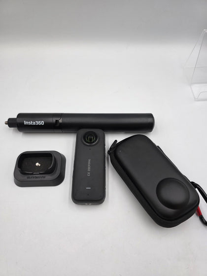 Insta360 x3