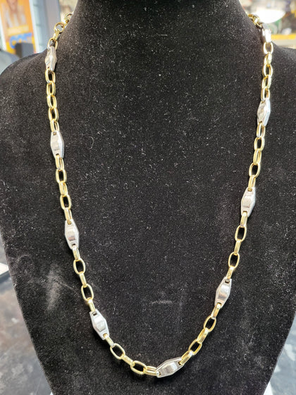14ct Yellow and White Gold Chain - 26