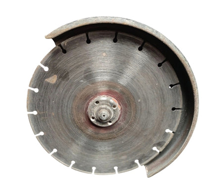 Makita GA9020 2000W Corded Angle Grinder w/case