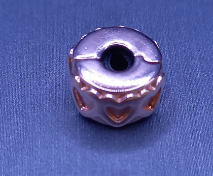 Pandora Rose Row of Hearts Clip