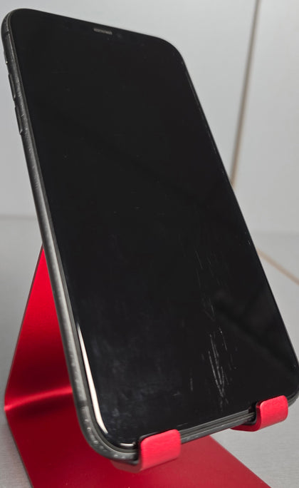 Apple iPhone 11 - 64 GB - Black ( 73% Battery Health ) ** Any Network **