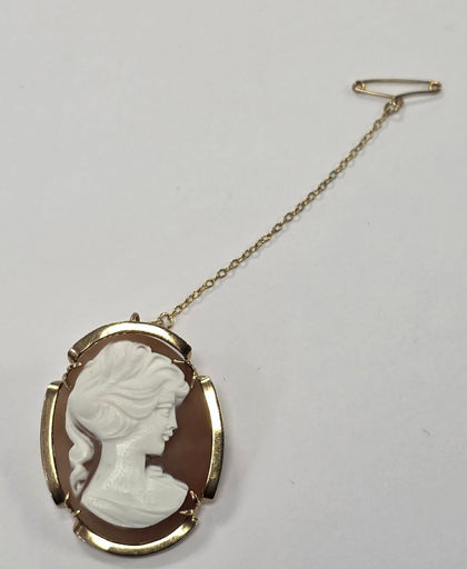 9ct Gold Cameo Broach