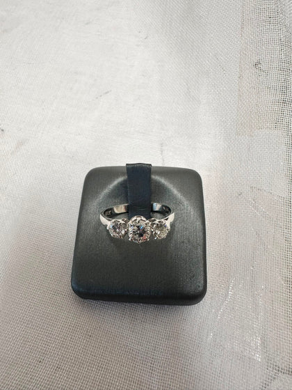 18ct White Gold 3 Gem Ring - Size N