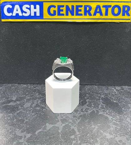 18ct White Gold Ring ( Size T ), 10g, Emerald Stone