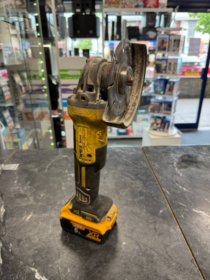 DeWalt DSG405 Angle Grinder with 6AH Battery - NO CHARGER