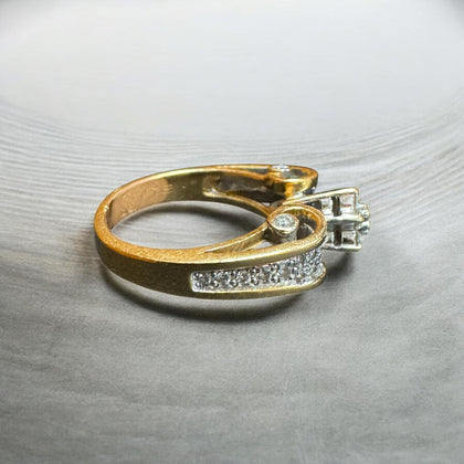 22ct Yellow Gold 0.26ct Diamond Flower Cluster Vintage Ring - Size K