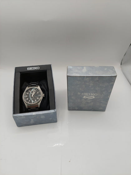 Seiko 5 Field Style Watch Ref. 4R36-10A0 Automatic Working Boxed