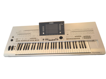 Yamaha Tyros 3 Keyboard with Speakers *** Collection Only***