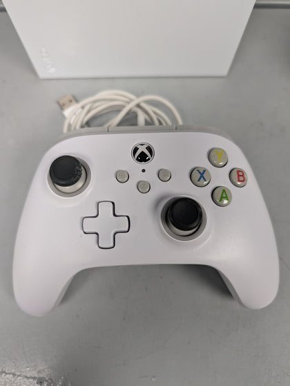 Xbox series s 512GB / wired controller