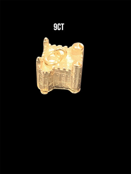 Vintage 9ct Yellow Gold Tower of london Charm 5.3grams