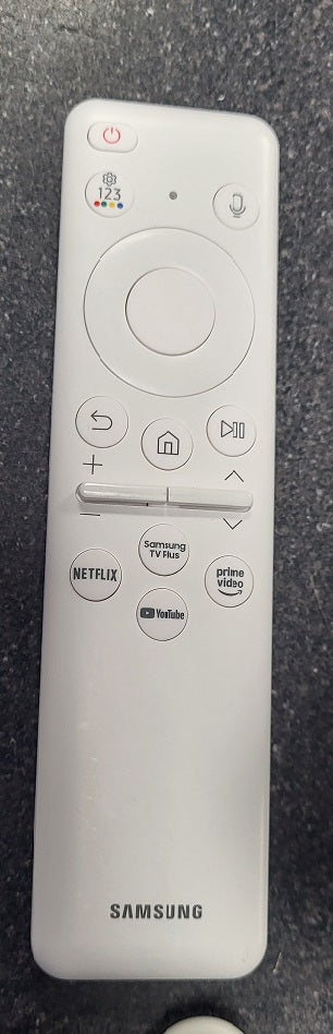 Samsung The Freestyle (2nd Gen) Full HD - Mini Projector - With Remote