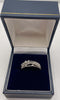 9ct white gold ring (O)