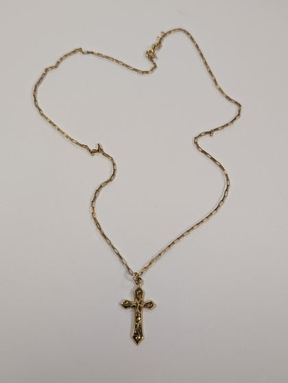 9ct Gold Block Chain With Patterned Cross