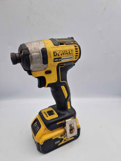 DeWALT 18V XR Brushless DCF887 Brushless Impact Driver - With 5.0ah Battery (No Charger)
