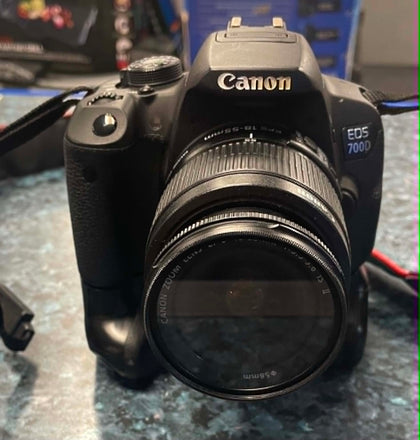 Canon EOS 700D digital camera