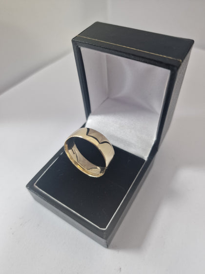 Gold Ring 9CT 375 5.9G Size W (please note has NICOLE engraved)