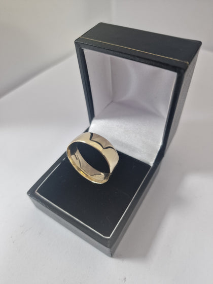 Gold Ring 9CT 375 5.9G Size W (please note has NICOLE engraved).