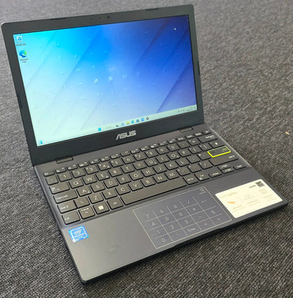Asus E210M Blue Laptop Notebook PC
