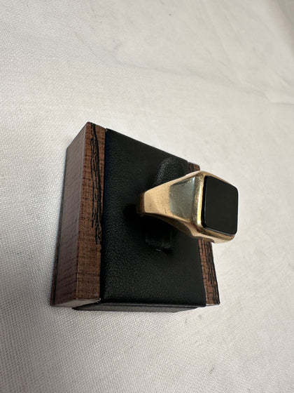 9ct Yellow Gold Black Stone Signet Ring - Size U