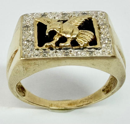 9ct gold eagle signet ring with onyx and diamond size T