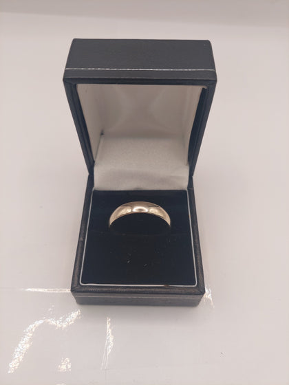 18ct Hallmarked White Gold Ring - 6.9g Weight, Size W
