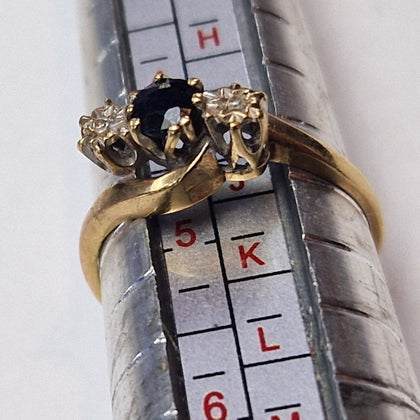 9CT GOLD DIAMOND AND BLACK STONE RING SIZE I.5 PRESTON STORE.