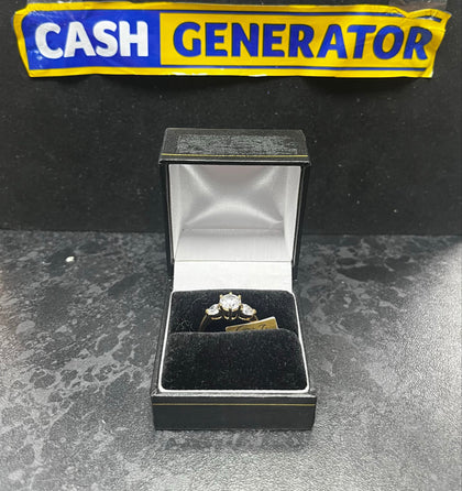 9ct Gold CZ Dress Ring (Size N) 2.60g