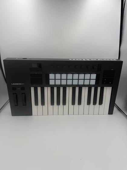 Novation Launchkey 25 MK4 MIDI Keyboard Controller