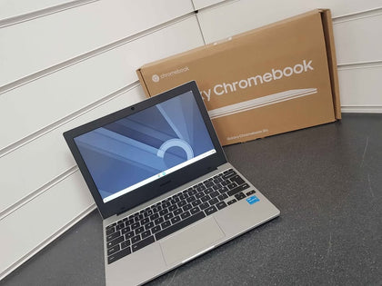 Samsung Galaxy Chromebook Go