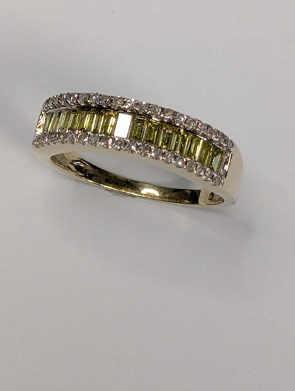 9ct gold yellow diamond ring